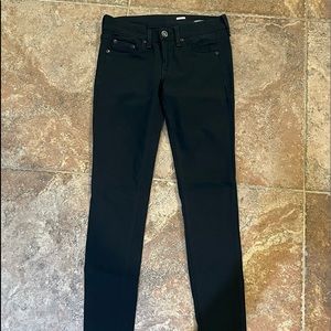 Preowned Rag and Bone Slim Skinny in Equestrian Black size 25
